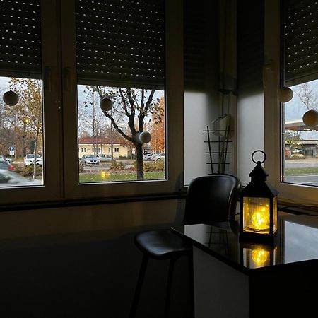 Studio Apartman Avenija *** Slavonski Brod Zewnętrze zdjęcie